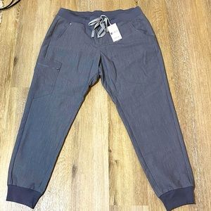 Figs Zamora Joggers in Graphite (size L)